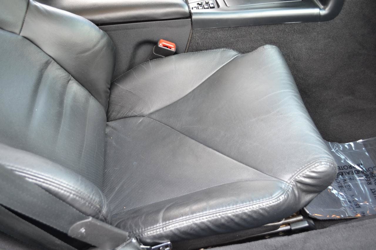 Used 1996 Chevrolet Corvette Coupe RWD image 32