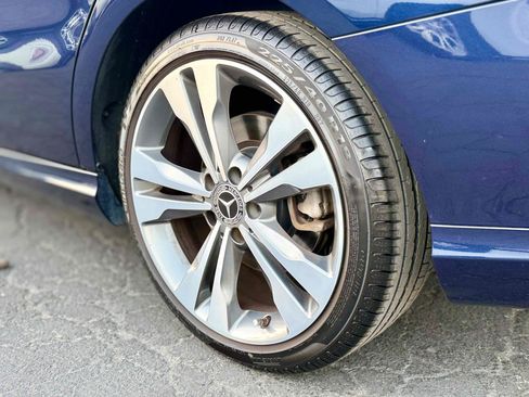 Used 2018 Mercedes-Benz CLA 250 image 33