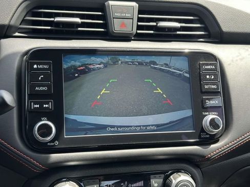 New 2025 Nissan Versa SR w/ Trunk Package image 20