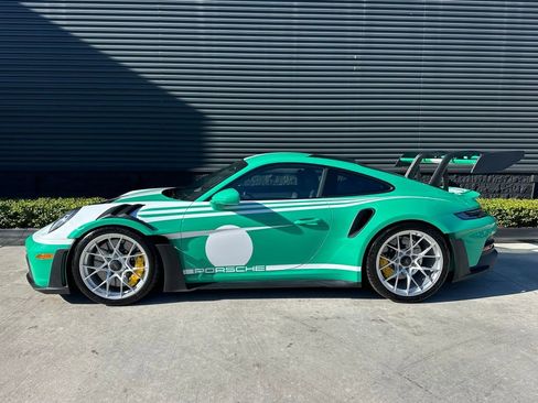 Certified 2025 Porsche 911 GT3 RS image 2