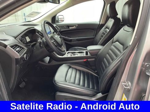 Used 2024 Ford Edge SEL w/ Convenience Package image 9