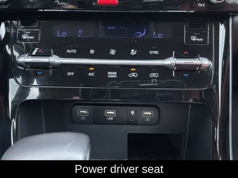 Used 2024 Kia Carnival SX Prestige FWD image 21