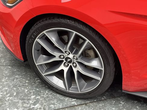 Used 2015 Ford Mustang Premium w/ Equipment Group 201A RWD image 29