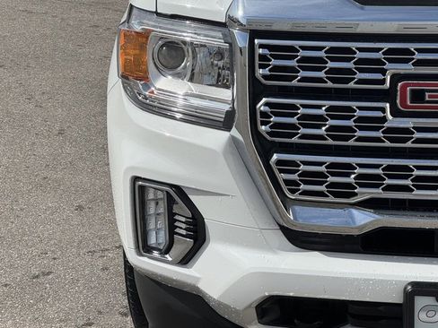 Used 2022 GMC Canyon Denali image 7