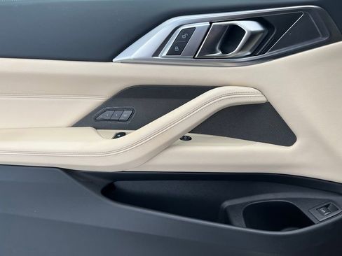 Certified 2025 BMW M440i Convertible RWD image 26