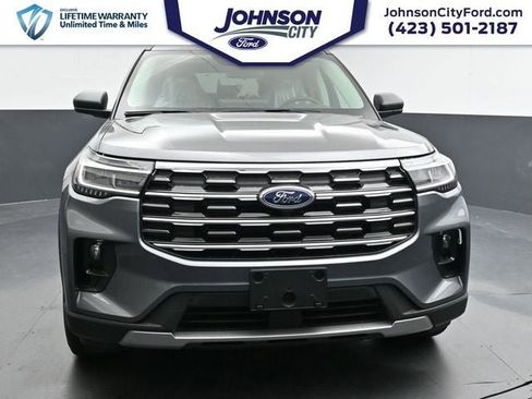 New 2026 Ford Explorer Active w/ Active Comfort Package image 4
