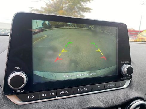 Used 2024 Nissan Sentra SV image 21