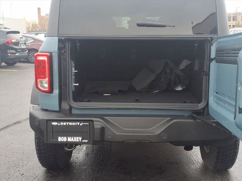 Used 2022 Ford Bronco Big Bend image 8