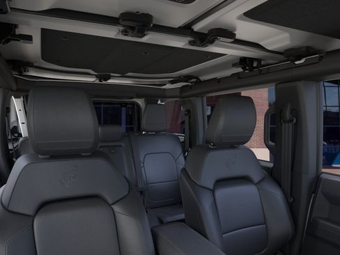 New 2026 Ford Bronco Badlands AWD/4WD image 12