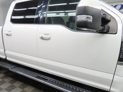 Used 2020 Ford F250 Lariat w/ Lariat Ultimate Package image 30