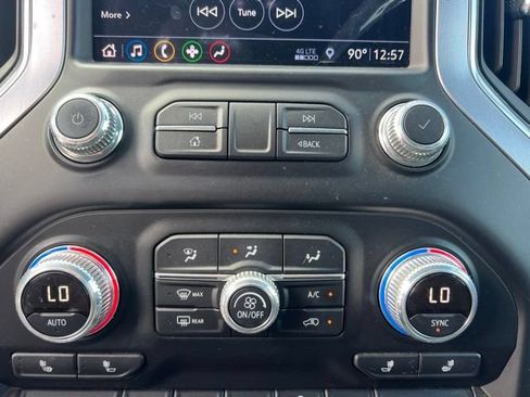 Used 2019 GMC Sierra 1500 SLE w/ SLE Value Package AWD/4WD image 27