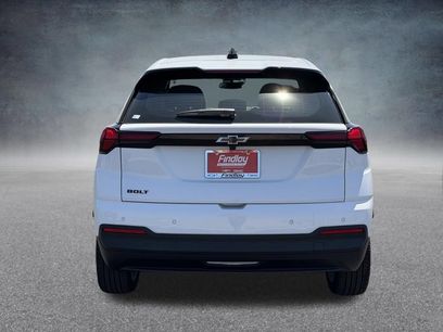 New 2027 Chevrolet Bolt LT w/ Comfort Package