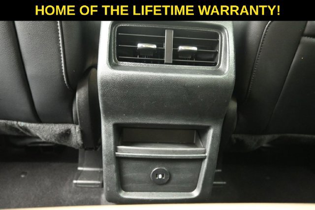 Used 2023 Ford Edge SEL AWD/4WD image 34