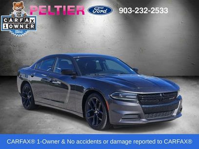 Used 2020 Dodge Charger SXT w/ Blacktop Package