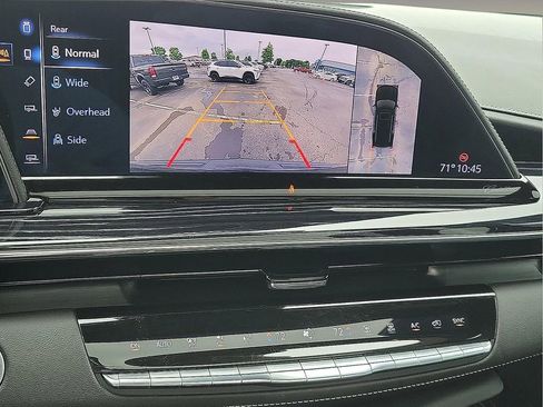 Used 2022 Cadillac Escalade Sport w/ Touring Package AWD/4WD image 17