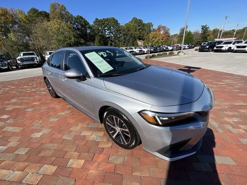 Used 2023 Honda Civic LX image 38