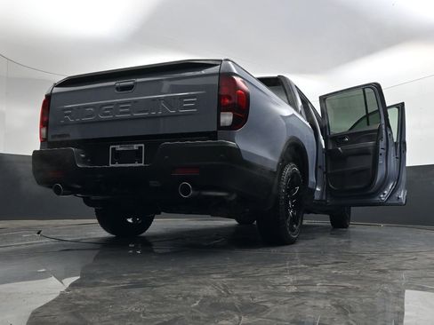 New 2026 Honda Ridgeline Black Edition image 37