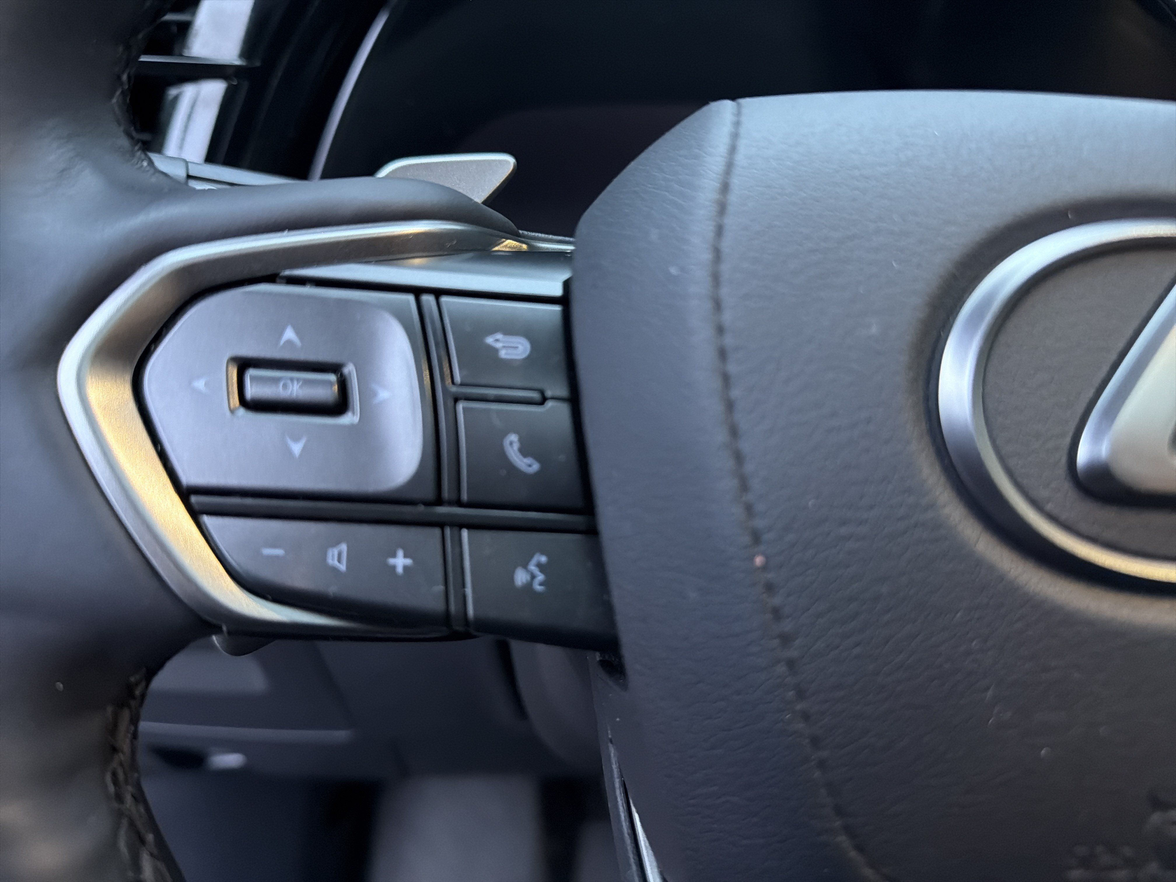 Used 2026 Lexus TX 350 AWD w/ Technology Package image 19