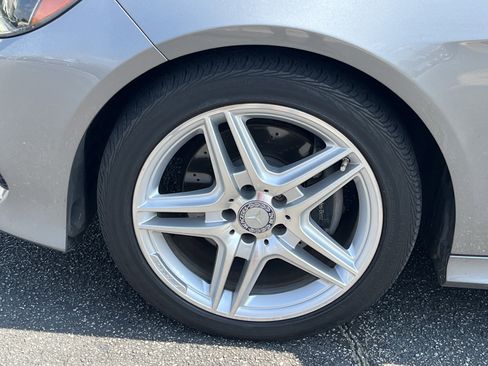 Used 2014 Mercedes-Benz E 350 Sedan image 31