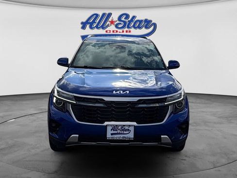 Used 2025 Kia Seltos S FWD image 2
