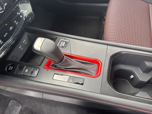 New 2026 Nissan Kicks SR w/ SR Premium Package image 17