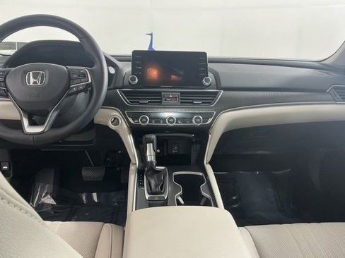 Certified 2020 Honda Accord EX-L image 32