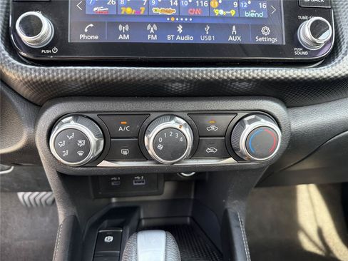 Used 2023 Nissan Kicks SV FWD image 14
