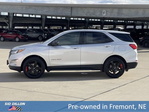 Used 2019 Chevrolet Equinox LT image 14