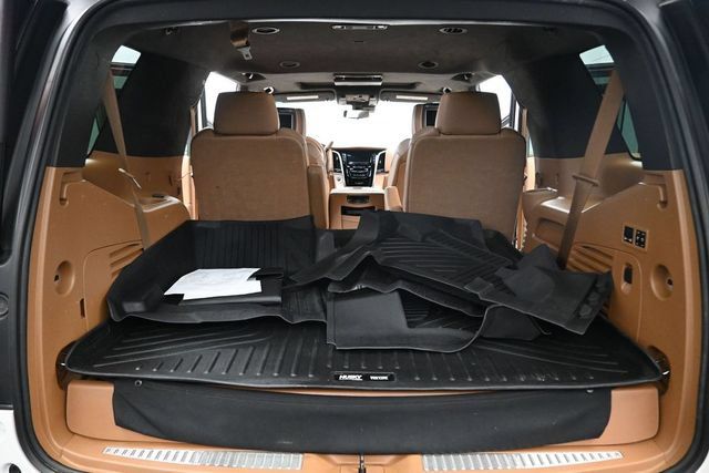 Used 2017 Cadillac Escalade Platinum AWD/4WD image 20