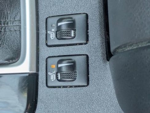 Used 2018 Toyota Highlander XLE image 16