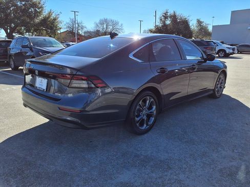 Certified 2023 Honda Accord EX image 24