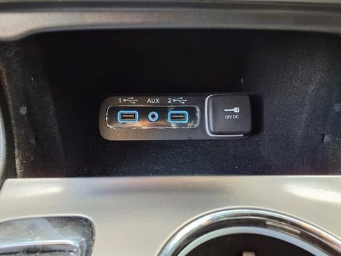 Used 2021 Jeep Grand Cherokee Laredo X image 16