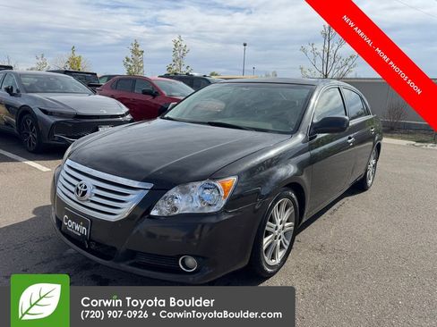 Used 2009 Toyota Avalon Limited image 3