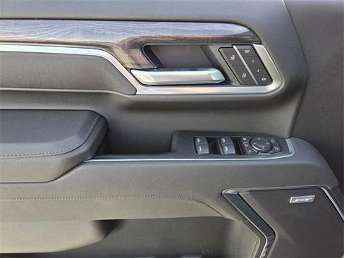 New 2025 Chevrolet Silverado 2500 LTZ w/ LTZ Convenience Package image 9