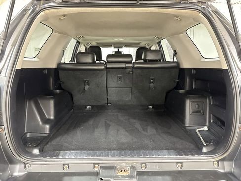 Used 2010 Toyota 4Runner SR5 AWD/4WD image 24