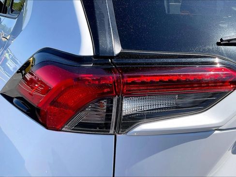 Used 2024 Toyota RAV4 LE image 23