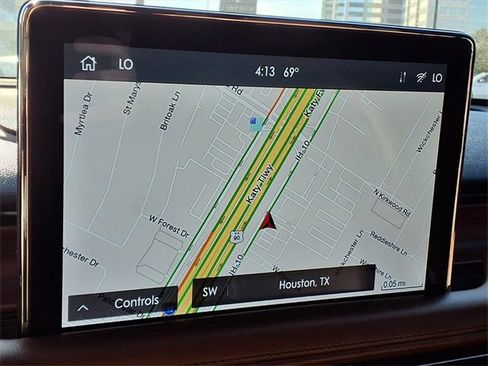 Certified 2020 Lincoln Aviator Reserve w/ Elements Package Plus image 19