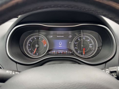 Used 2019 Jeep Cherokee Limited AWD/4WD image 23