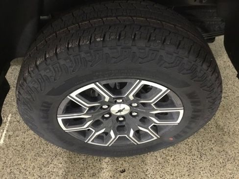 New 2026 Chevrolet Colorado Z71 w/ Technology Package image 15