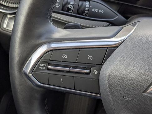 Used 2025 Chevrolet Equinox LT AWD/4WD image 27