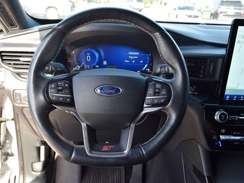 Used 2021 Ford Explorer ST w/ Equipment Group 401A AWD/4WD image 6
