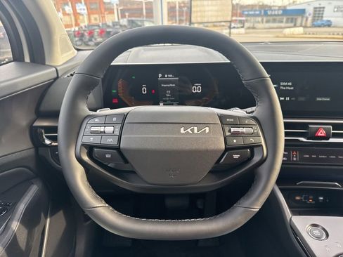 New 2026 Kia Sportage EX w/ EX Panoramic Sunroof Package image 28