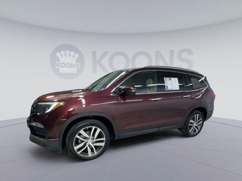 Used 2017 Honda Pilot Touring image 5