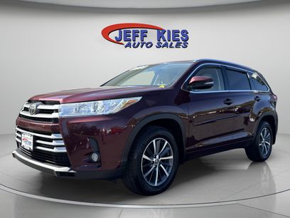 Used 2017 Toyota Highlander XLE