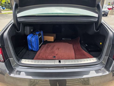 Used 2023 Genesis G90 3.5T AWD/4WD image 17