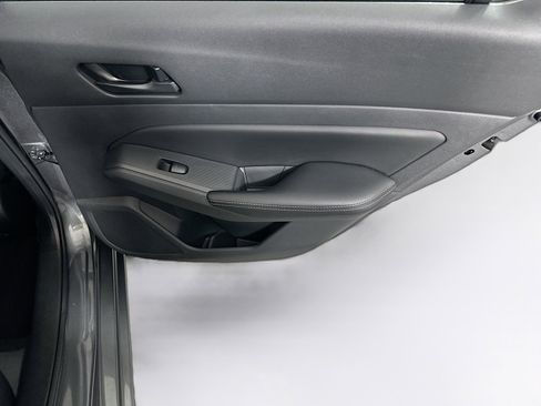 Used 2025 Nissan Altima 2.5 SV image 27