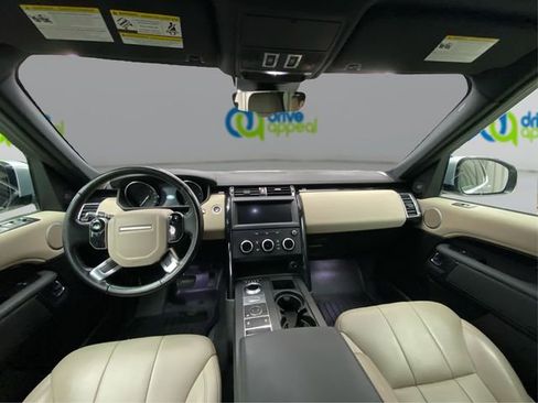 Used 2019 Land Rover Discovery SE AWD/4WD image 29