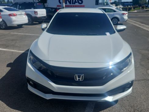 Used 2019 Honda Civic Sport image 4