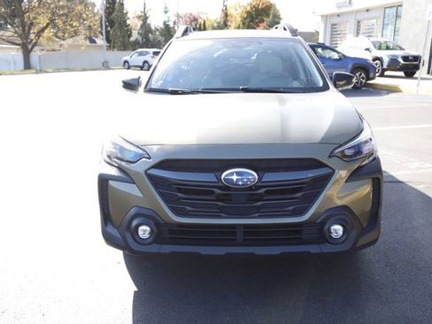 Certified 2025 Subaru Outback Premium w/ Popular Package #1A image 12