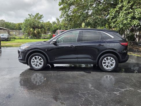 Used 2024 Ford Escape Active w/ Tech Pack #1 AWD/4WD image 2